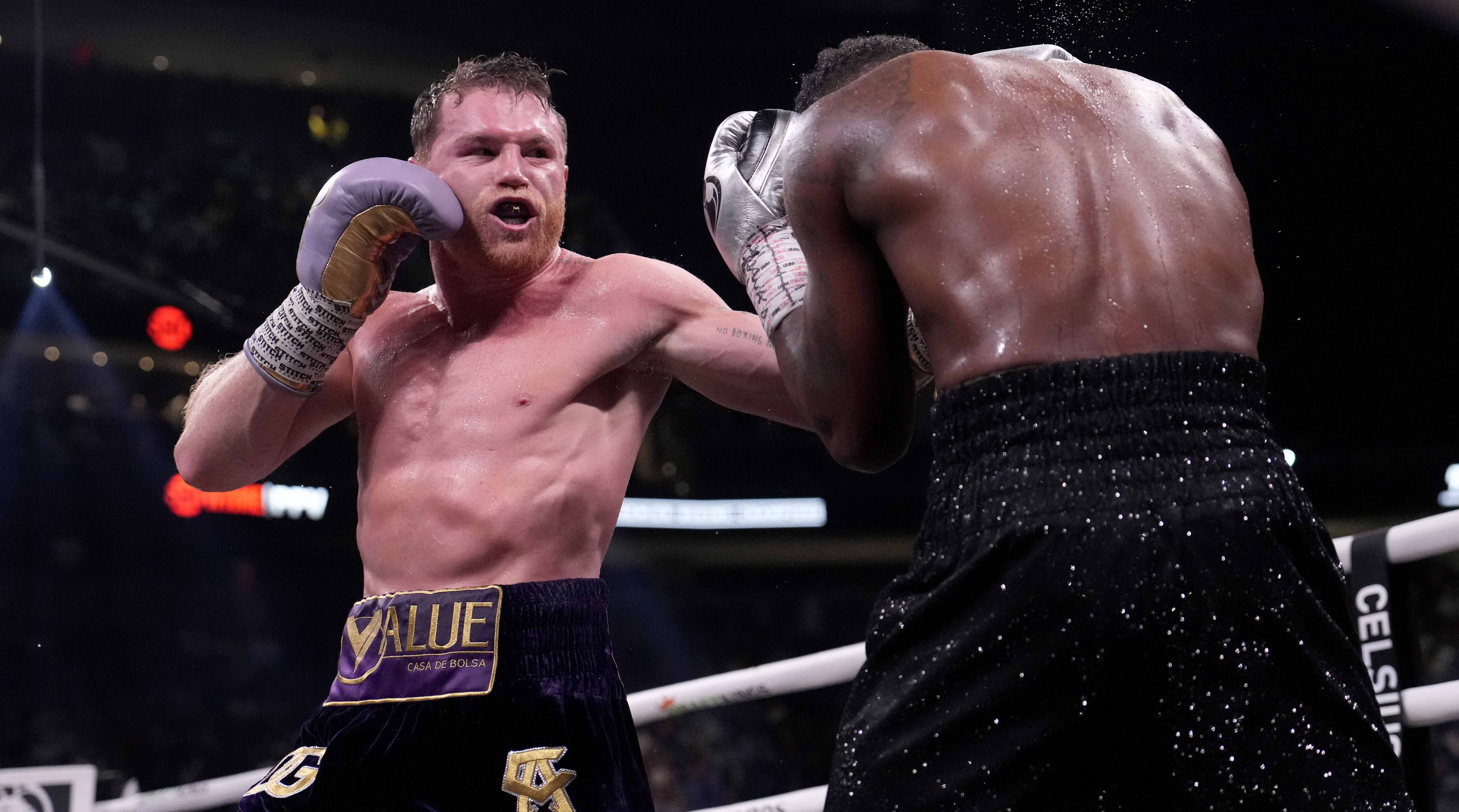 Canelo Alvarez fighting Jermell Charlo